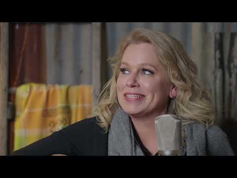 Muster Mic Sessions - Beccy Cole