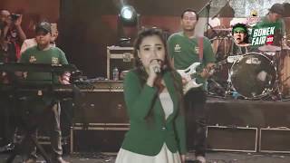 Download lagu OM. LAGISTA REMBULAN NELLA KHARISMA 2019 mp3 Download lagu OM. LAGISTA REMBULAN NELLA KHARISMA 2019 mp3