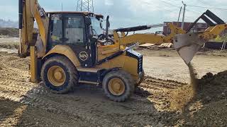 CAT 432 in Works Turkish operator