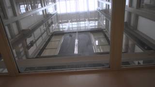 preview picture of video 'Nashua, NH: Remodeled Beckwith (Monty) Hydraulic Mall Elevator @ Pheasant Lane Mall'