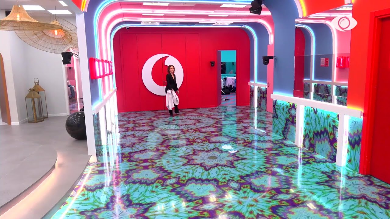 Egla Ceno hyn në shtëpinë e “Big Brother Vip”, puth në buzë Laertin