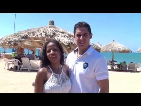 Boda en la playa de Maria y Manuel - Capital Cities - One Minute More