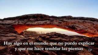 Hay algo en el mundo