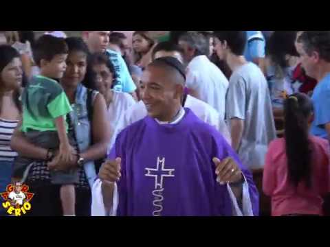 Padre Valdir considerado pelos católicos o melhor Padre da história de Juquitiba lota a missa da Igreja católica matriz