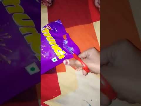 Munch chocolate  pack review.                           #shorts#chocolate#unboxing#under100......
