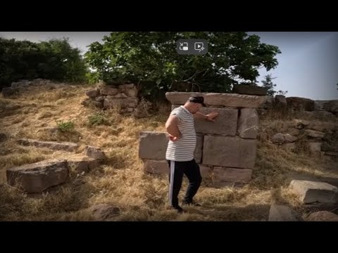 Wir fanden Schatztruhen, ungeöffnete Gräber und Kirchen!!!