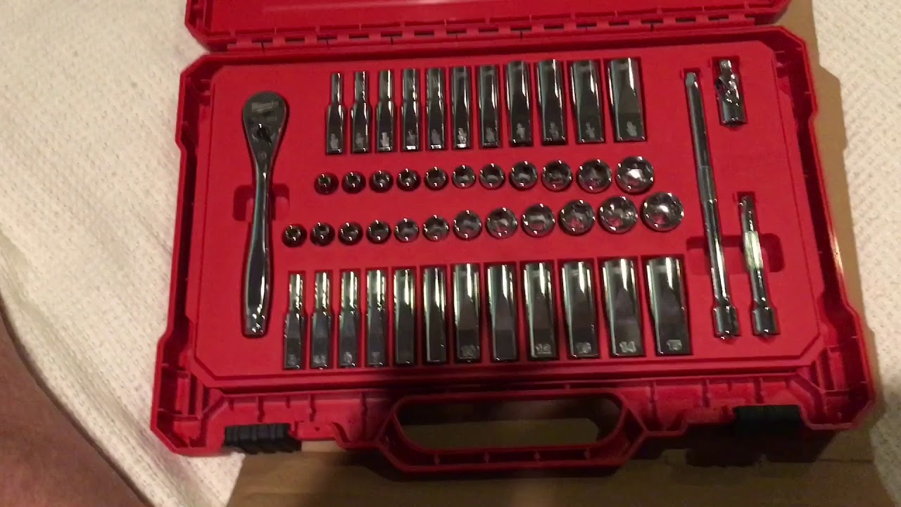Milwaukee 1/4” ratchet and socket master set