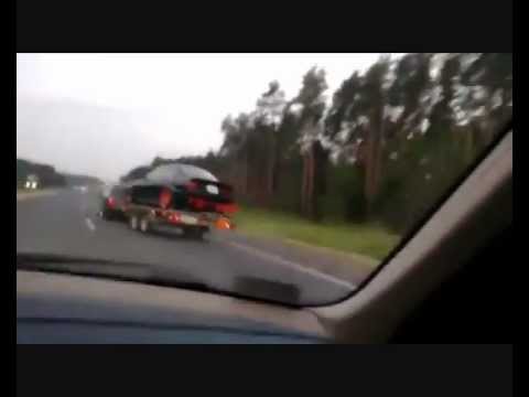 Totaler Vollidiot auf der Autobahn - Unfall