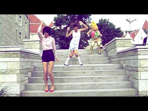 Happy Gun Family - Danger! High Voltage