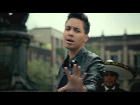 Romeo Santos Ft Prince Royce, Sarah & Jay Sebastian - I'm Bachata (Video Oficial)