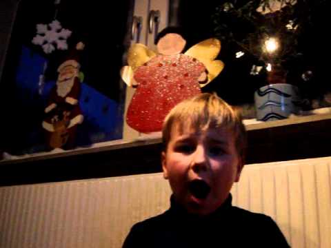 Denkt Euch, ich habe das Christkind gesehen. Supersüß... Supertalent 2010