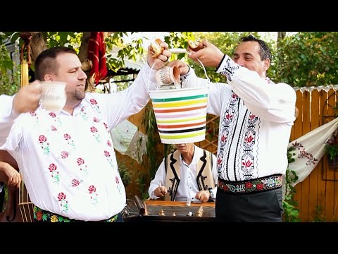 CRISTIAN RIZESCU ȘI PRIETENII "SUPER COLAJ MUZICA DE PETRECERE" ♪ (Muzica de Petrecere) 2023