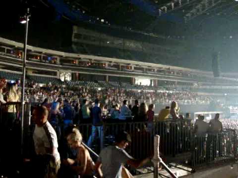 Tiesto - 18.9.09 - Praha - Temper Trap -﻿ Eurythmic Disposition (Eddie Thoneick Bootleg)