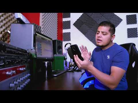 En La Radio un Cochinero (Versión Cumbia) | VIDEO OFICIAL