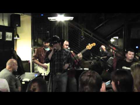 Shaky Jake - Life by the drop / Джон Донн Паб