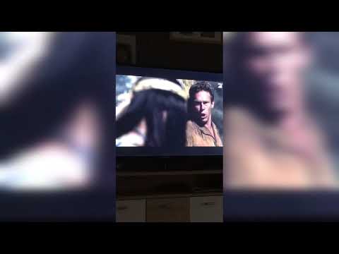 Schuh des Manitu - Ranger macht Tieren stimmen nach