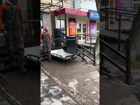 Підйомна платформа для підйому людей в кріслах колісних і людей з обмеженими можливостями - фото 1 - id-p2605316705