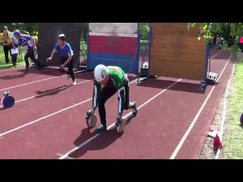 Běh jednotlivců na 100 m s překážkami