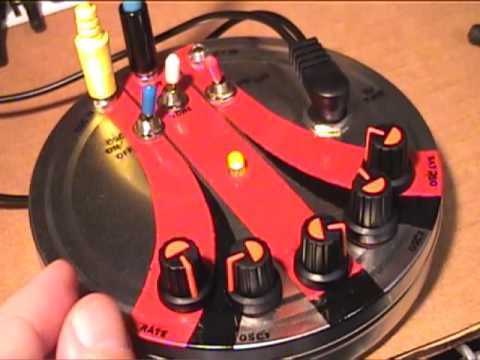 Synthrotek Atari Junk