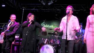 ''LAYING BESIDE YOU'' - BOBBY MURRAY BAND @ Callahan's, Jan 2017