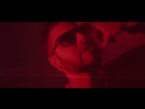 Blood rain (con Liam Constanza) 