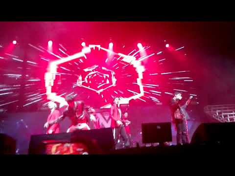 Monsta X 1st world tour 'Beautiful' in Moscow -- be quiet