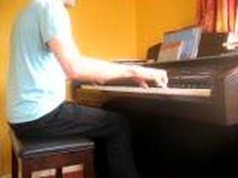 Endless boogie woogie from the headless pianist