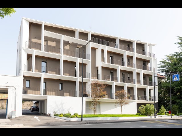 BELLISSIOMO APPARTAMENNO IMMERSO NEL VERDE