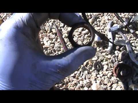 GM 12 bolt Pinion seal and removing the yoke