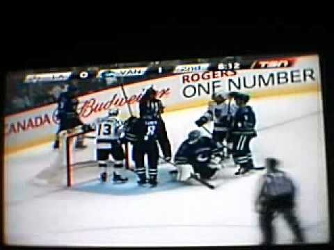 Kings@Canucks 3/26/12 Highlights