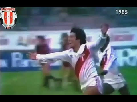 Golazo de Cesar Cueto a Venezuela - Eliminatorias Mexico 86