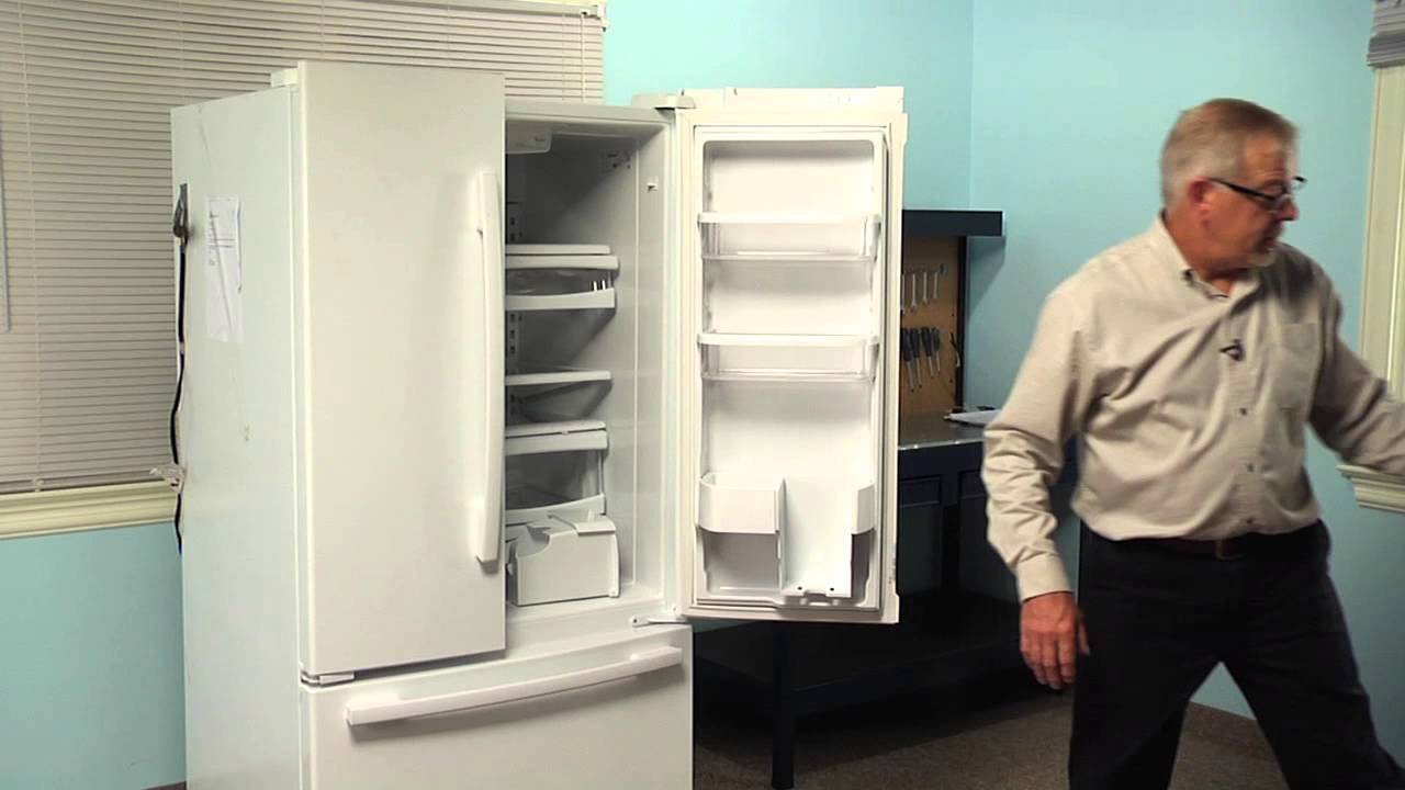 Replacing the Beverage Sleeve - White