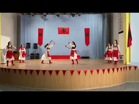 " Festë të madhe ka Shqipëria" duke bërë provat gjenerale. 28 Nëntor 2021.