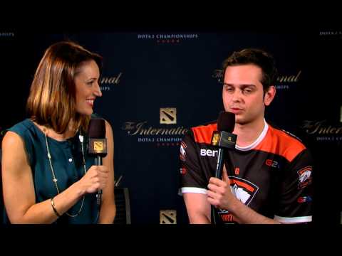 Kaci Aitchinson interviews G ( I suck ass )