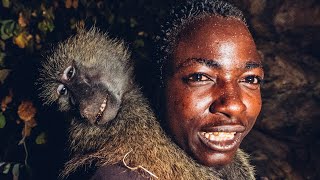 CATCHING BABOONS with the HADZA PEOPLE (We finally got them) video