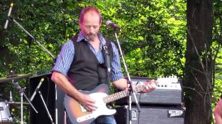 Barney Bentall an The Lengendary Hearts - Something to Live For.MOV