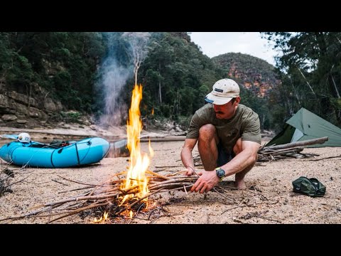 3 Days Surviving in a Remote River Wilderness
