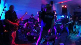 Let me put my love into you AC/Dizzy Live at The Windmill Inn Willesborough 2/3/2019