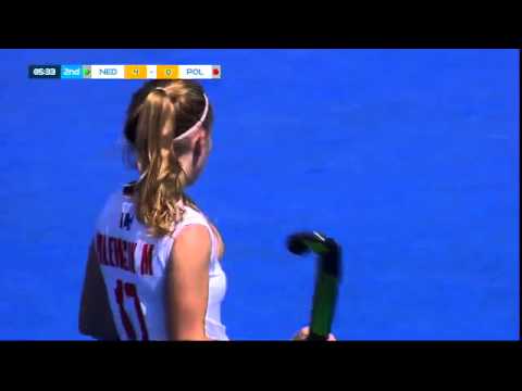 NED 4-0 POL Ellen Hoog capitalises on a defensive error #UEHC2015 #EHC2015