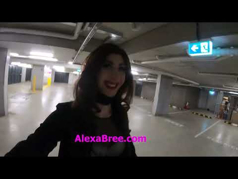 CROSSDRESSING ON THANKSGIVING