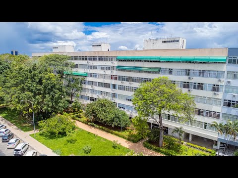 SQS 306, Apartamento disponível, com 3 Quartos com 1 suíte, DCE. Quer saber mais: 61 98653-4521