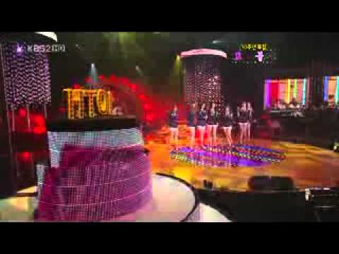 SNSD @ gag consert_Genie,So Nyeo Shi Dae