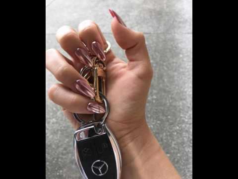 TOSEINA SQUAD ~ UÑAS DE CORUÑA