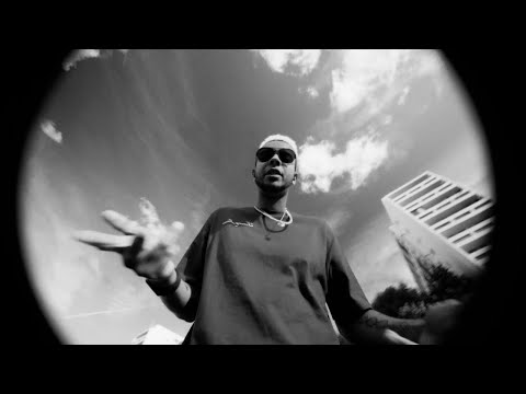 Degs x Hugh Hardie - War Drum Riddim [Official Video]