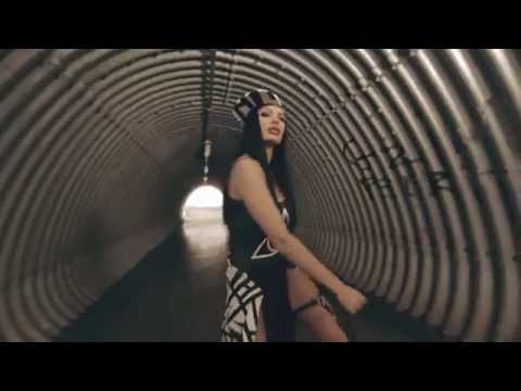 download lagu mp3 mp4 Zajmina Vasjari, download lagu Zajmina Vasjari gratis, unduh video klip Zajmina Vasjari