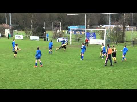 Gazelle Nieuwland D1 thuis tegen WSC 31-03-2012
