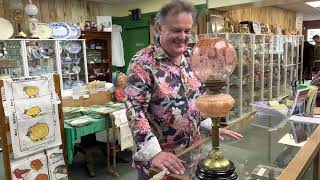 Victorian oil lamps booming due to energy crisis! (David Harper Bargain Hunt / Antiques Road Trip)