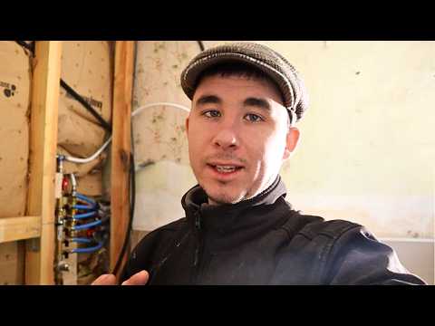 #50 We finally have running WATER in the house!