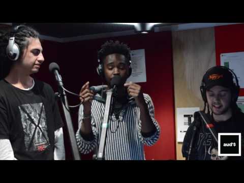 AUD'$ RADIO S02E01 LIVE CYPHER - François & Elapidae