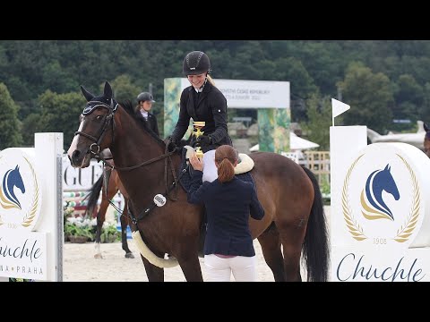 2. kolo MČR st. jun. + otevřená soutěž S** (130 cm) – skoky MČR d/j Chuchle Arena Praha, 30. 7. 2022